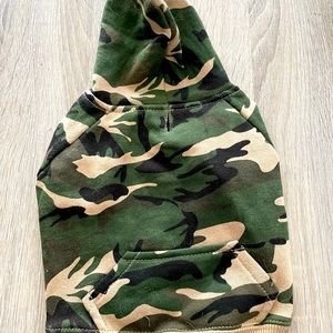 NWOT Casual Canine camo dog hoodie